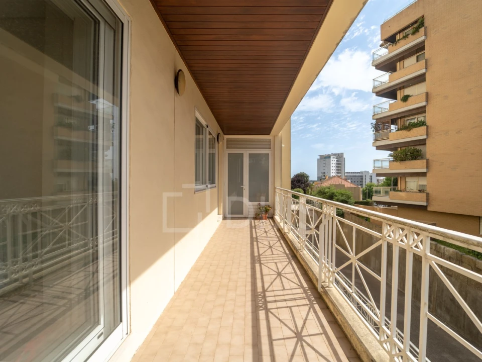 Apartamento T4 para Venda em Aldoar, Foz do Douro e Nevogilde Foto 25