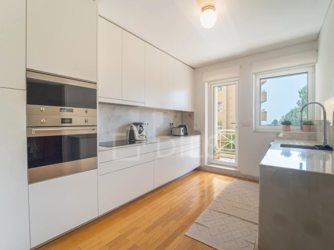 Apartamento T4 para Venda em Aldoar, Foz do Douro e Nevogilde Foto 21