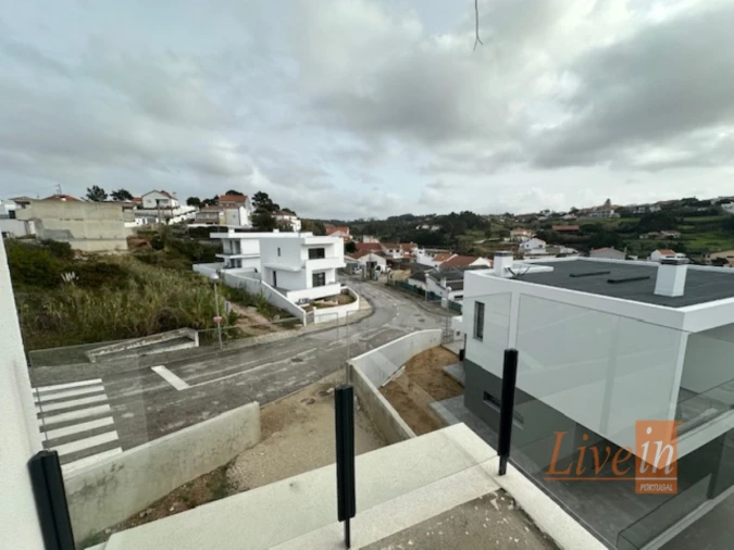Moradia T3 para Venda em Ericeira Foto 23
