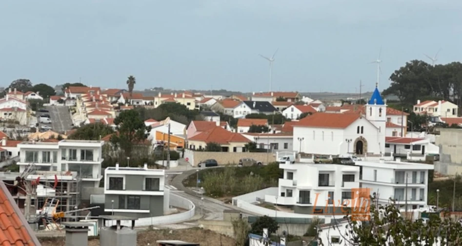Moradia T3 para Venda em Ericeira Foto 2
