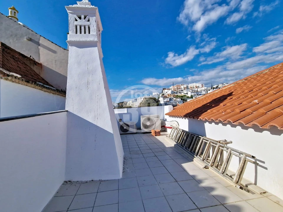 Moradia T4 para Venda em Albufeira e Olhos de Água Foto 30