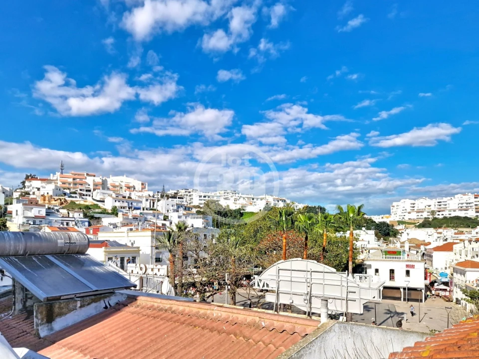 Moradia T4 para Venda em Albufeira e Olhos de Água Foto 31