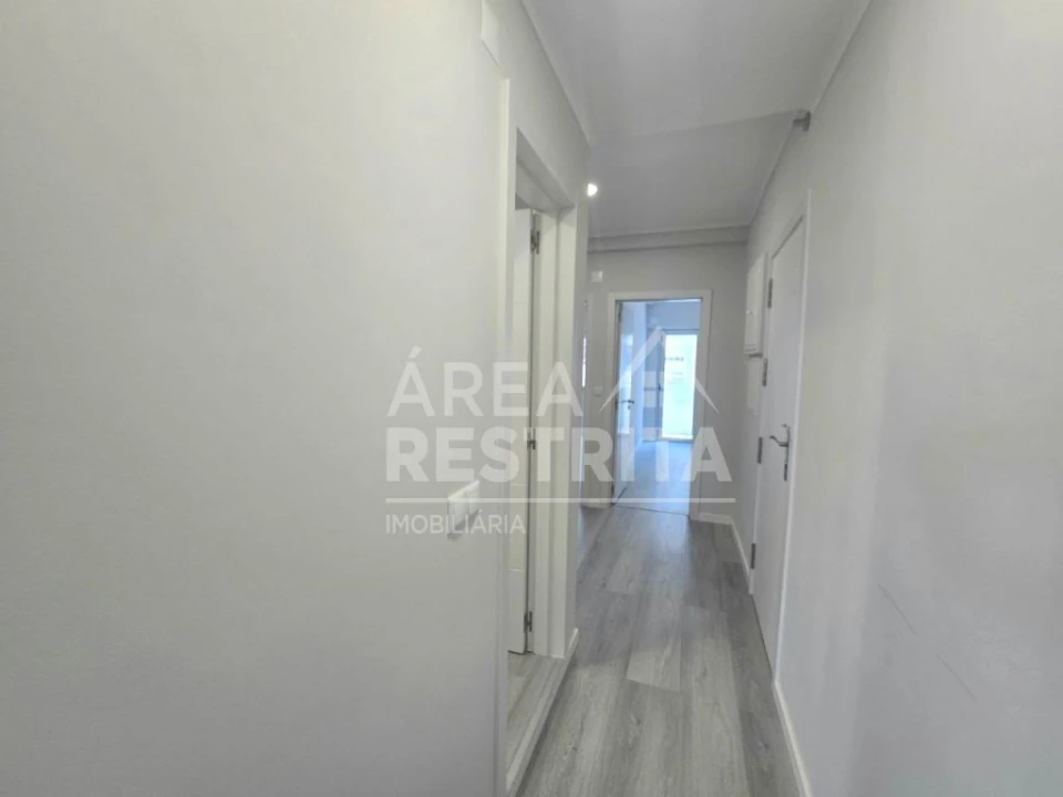 Apartamento T2 para Venda em Oeiras e São Julião da Barra, Paço de Arcos e Caxias Foto 8