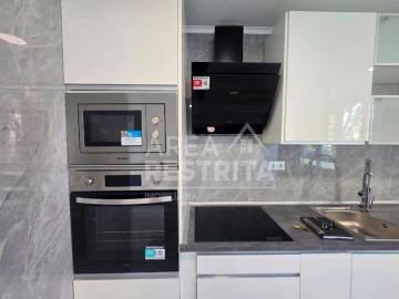 Apartamento T2 para Venda em Oeiras e São Julião da Barra, Paço de Arcos e Caxias