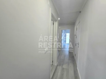 Apartamento T2 para Venda em Oeiras e São Julião da Barra, Paço de Arcos e Caxias