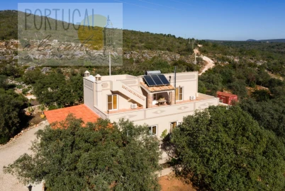 Moradia T3 para Venda em Querença, Tôr e Benafim
