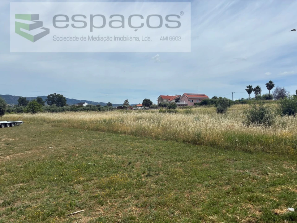 Terreno para Venda em Fundão, Valverde, Donas, A. Joanes, A. Nova Cabo Foto 9