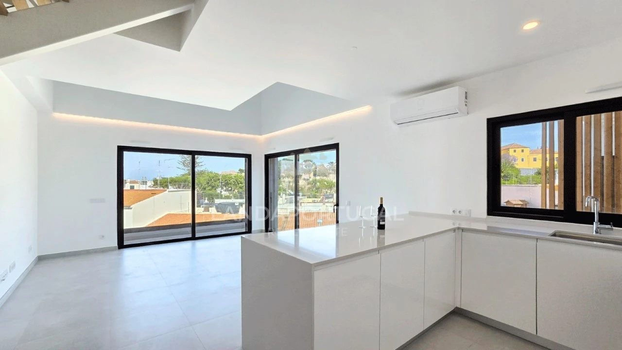 Apartamento T3 para Venda em Tavira (Santa Maria e Santiago) Foto 2