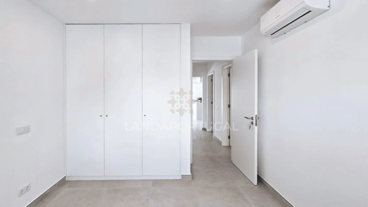 Apartamento T3 para Venda em Tavira (Santa Maria e Santiago) Foto 15