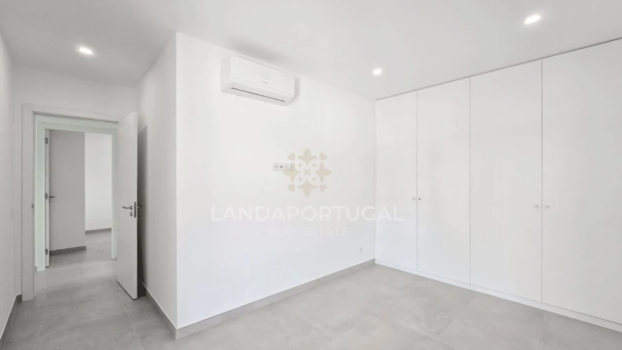 Apartamento T3 para Venda em Tavira (Santa Maria e Santiago) Foto 19