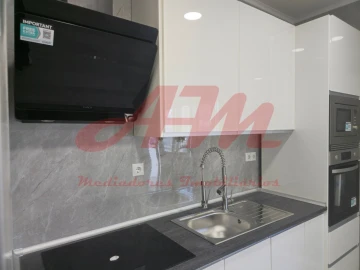 Apartamento T1 para Venda em Venteira