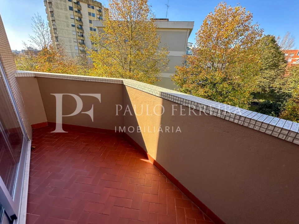 Apartamento T3 para Arrendamento em Vila Nova de Famalicão e Calendário Foto 17