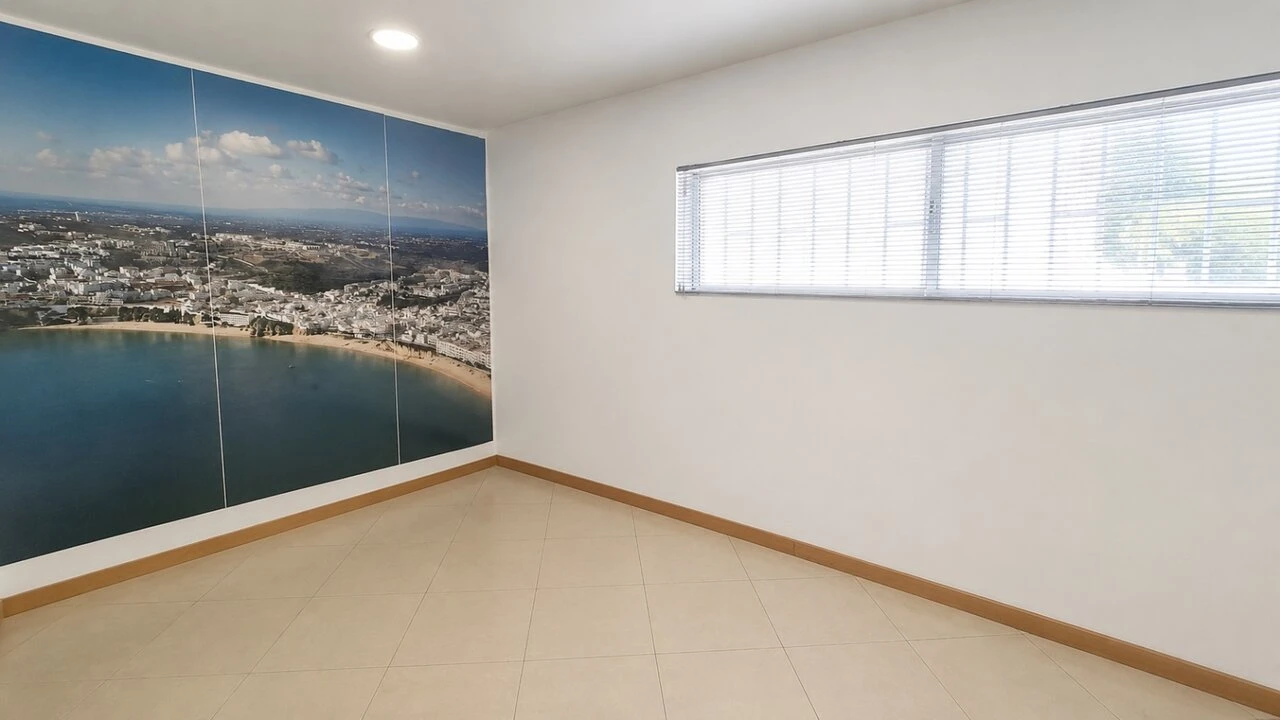 Loja para Arrendamento em Albufeira e Olhos de Água Foto 5