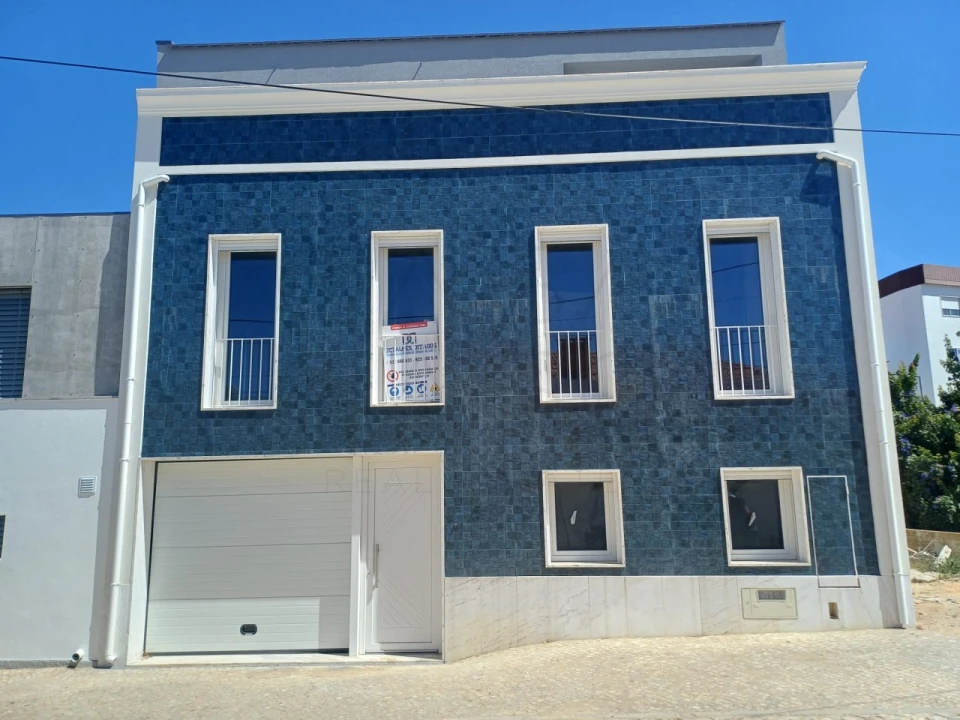 Moradia T2 para Venda em Setubal (São Sebastião) Foto 1