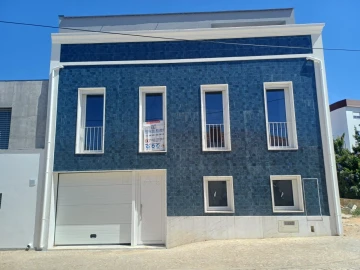 Moradia T2 para Venda em Setubal (São Sebastião)