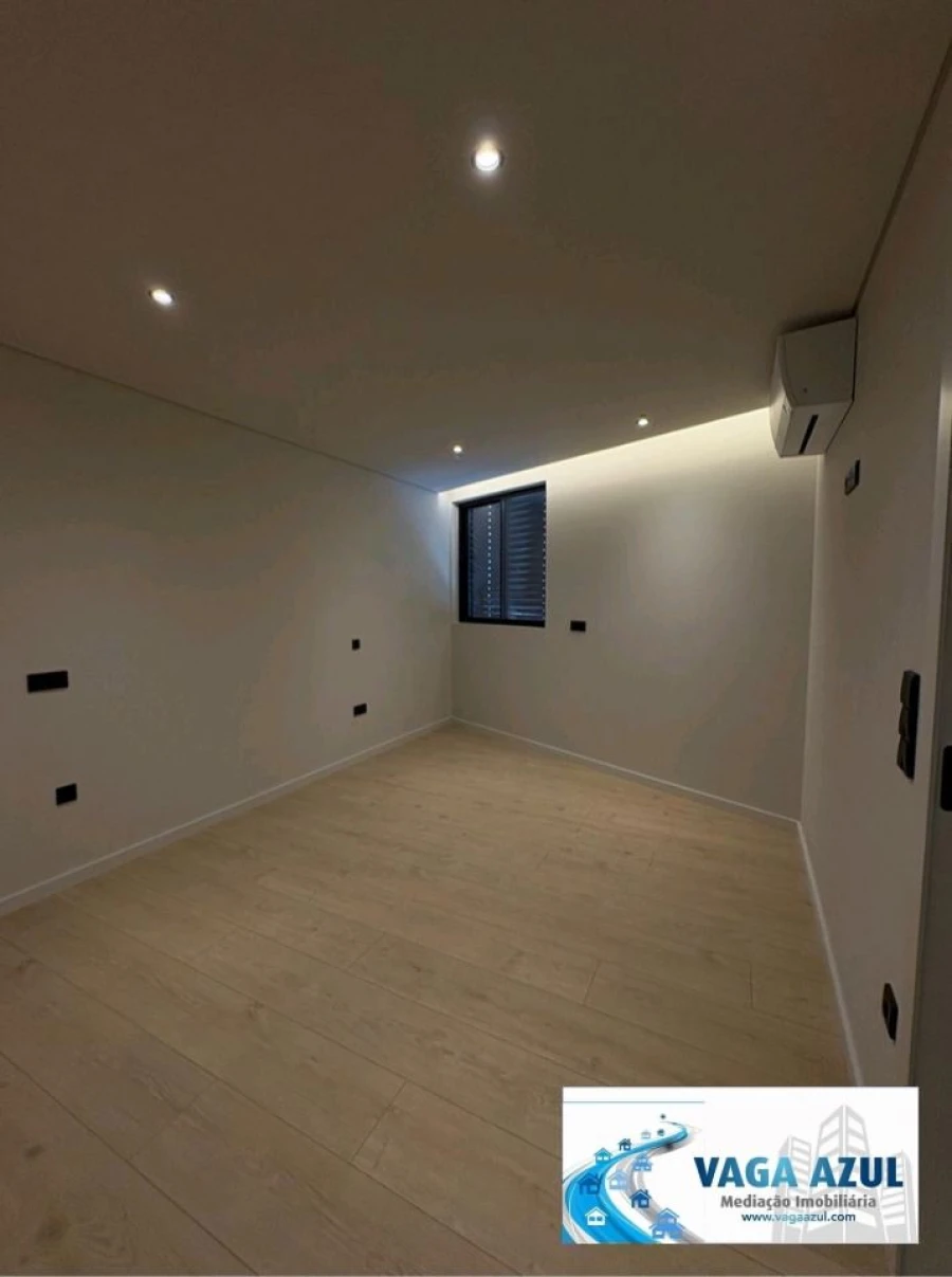 Apartamento T3 para Venda em Gondomar (São Cosme), Valbom e Jovim Foto 8
