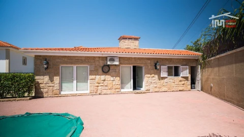Moradia T6 para Venda em Margaride, Várzea, Lagares, Varziela, Moure