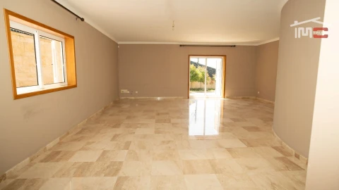 Moradia T6 para Venda em Margaride, Várzea, Lagares, Varziela, Moure