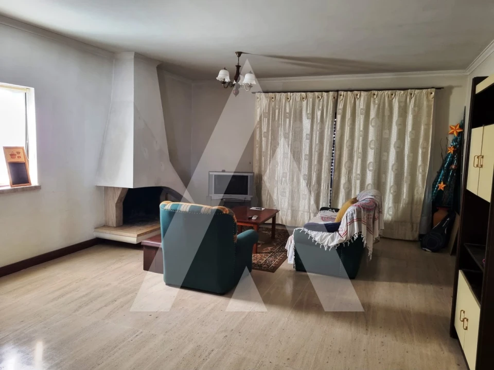 Moradia T4 para Venda em Santa Eufémia e Boa Vista Foto 6