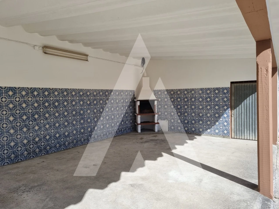 Moradia T4 para Venda em Santa Eufémia e Boa Vista Foto 47