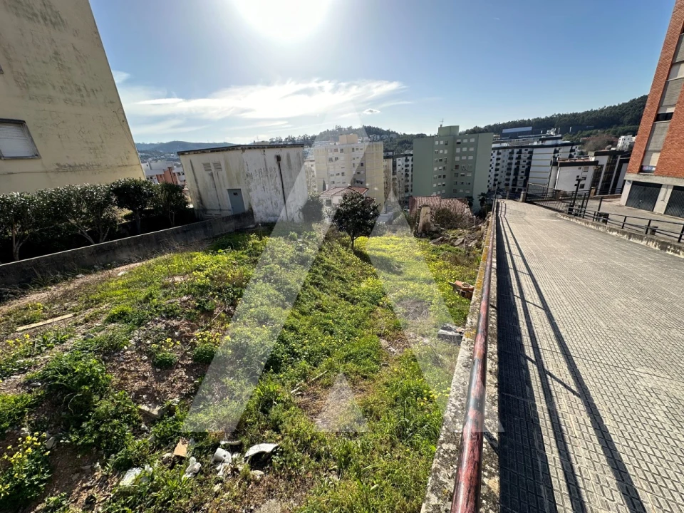 Terreno para Venda em Santo Antonio dos Olivais Foto 7