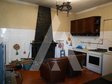 Moradia T4 para Venda em Alvaiázere