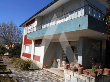 Moradia T4 para Venda em Alvaiázere