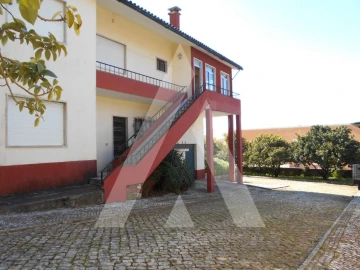 Moradia T4 para Venda em Alvaiázere