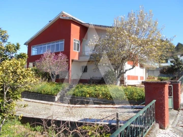 Moradia T4 para Venda em Alvaiázere