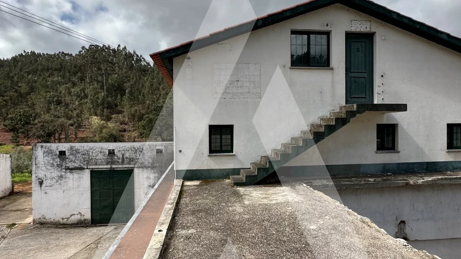 Armazém para Venda em Pussos São Pedro