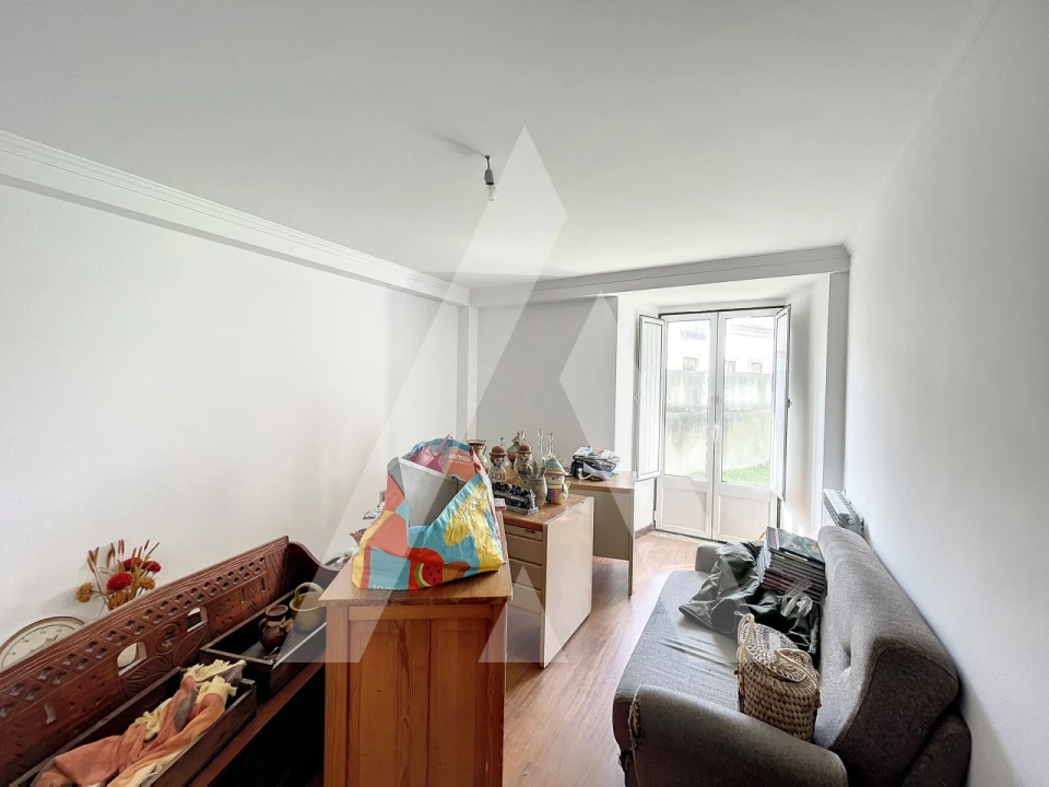 Moradia T18 para Venda em Parceiros e Azoia Foto 11