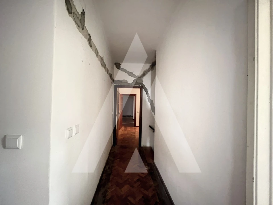 Moradia T18 para Venda em Parceiros e Azoia Foto 47