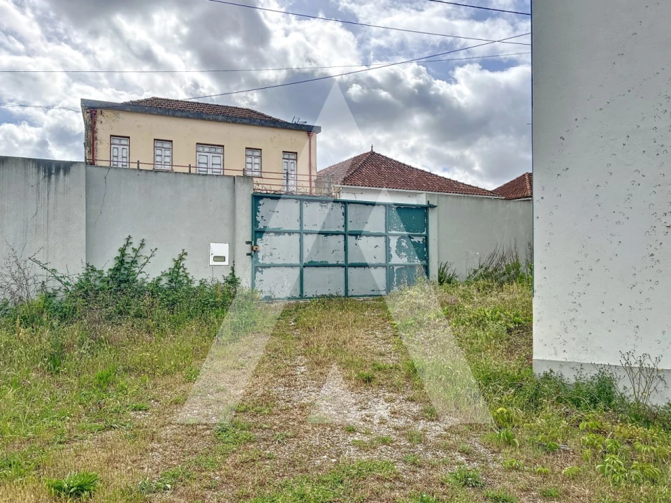 Moradia T18 para Venda em Parceiros e Azoia Foto 77