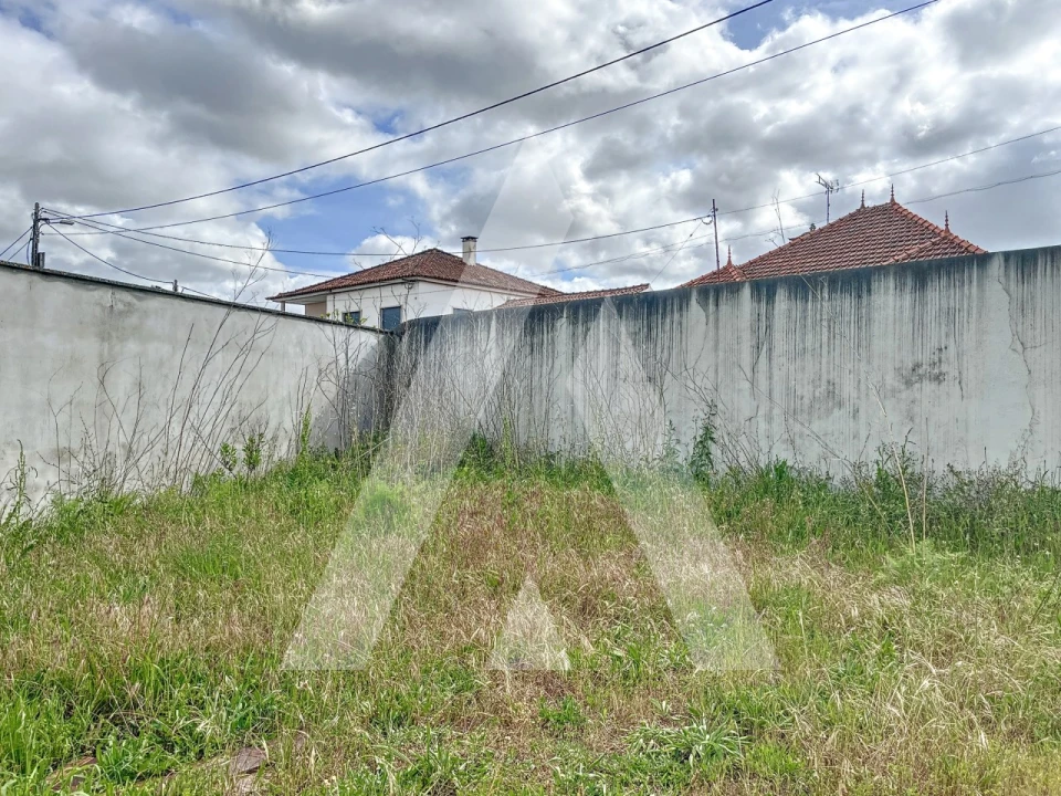 Moradia T18 para Venda em Parceiros e Azoia Foto 78