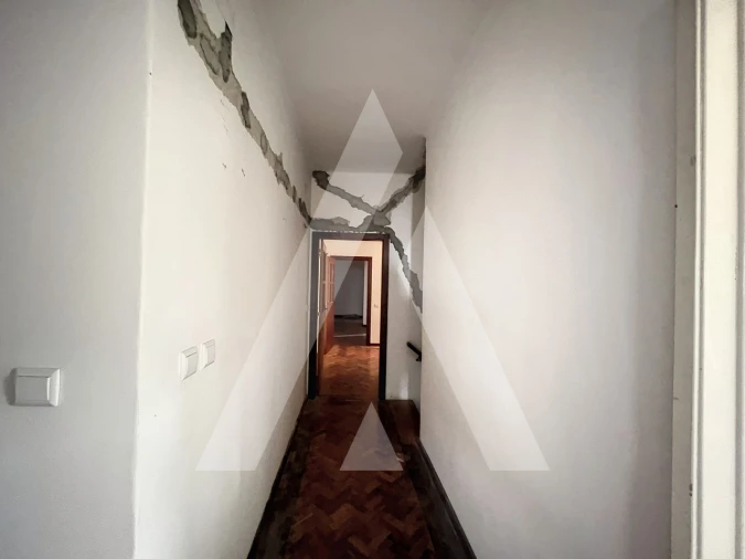 Moradia T18 para Venda em Parceiros e Azoia Foto 47