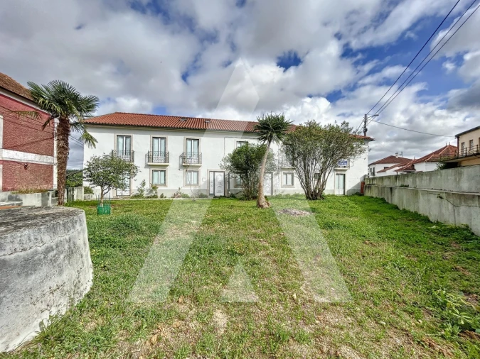 Moradia T18 para Venda em Parceiros e Azoia Foto 80