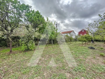 Terreno para Venda em Parceiros e Azoia