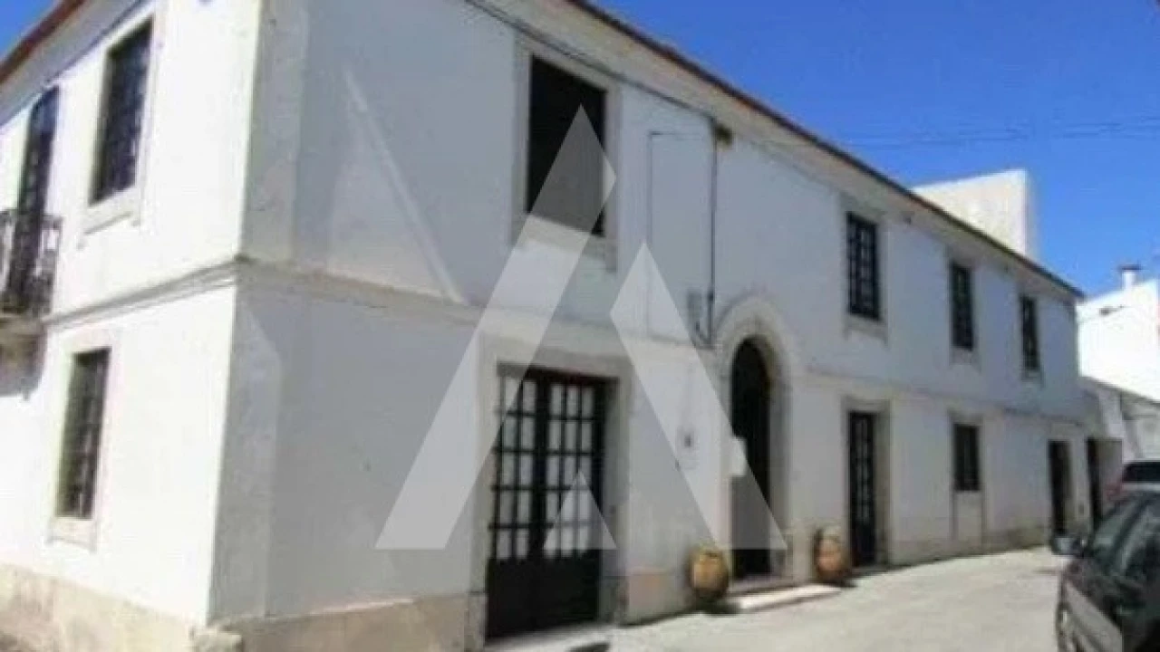 Moradia T5 para Venda em Abrunheira, Verride e Vila Nova da Barca Foto 1