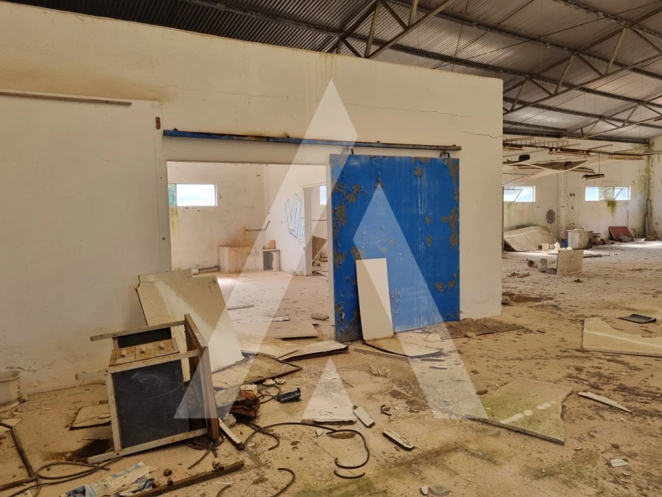 Armazém para Venda em Maceira Foto 26