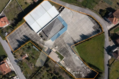 Armazém para Venda em Vermoil