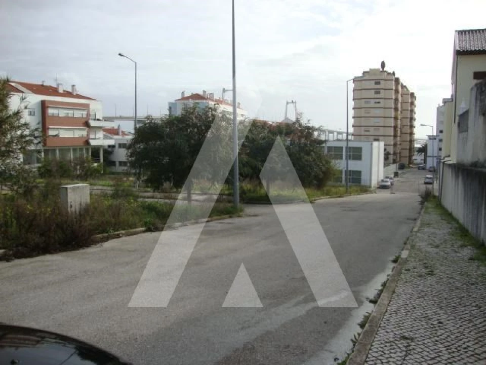 Terreno para Venda em Buarcos Foto 6
