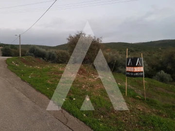 Terreno para Venda em Porto de Mós - São João Baptista e São Pedro