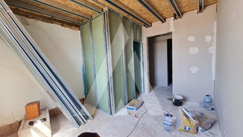 Moradia T12 para Venda em Leiria, Pousos, Barreira e Cortes