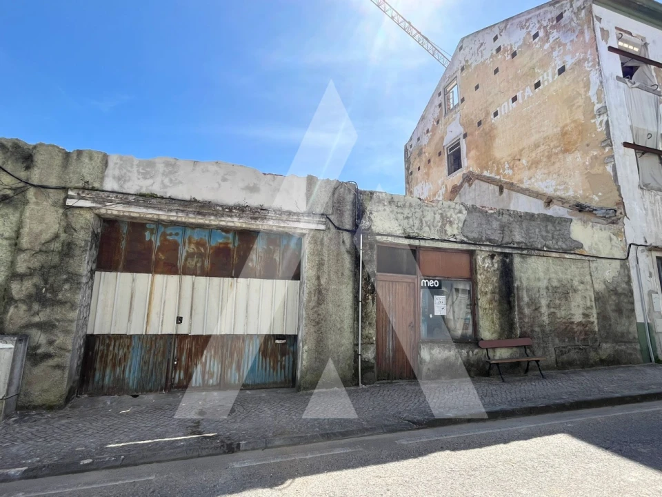 Prédio para Venda em Monte Real e Carvide Foto 1