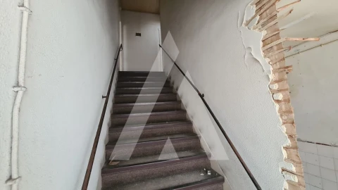 Prédio para Venda em Buarcos
