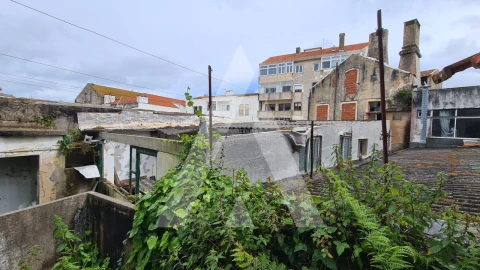 Prédio para Venda em Buarcos