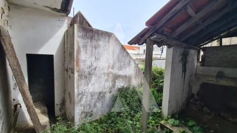 Prédio para Venda em Buarcos