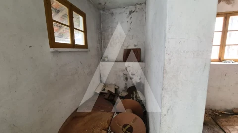 Prédio para Venda em Buarcos