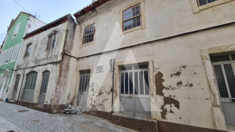 Prédio para Venda em Buarcos