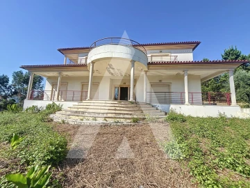 Moradia T4 para Venda em Pombal